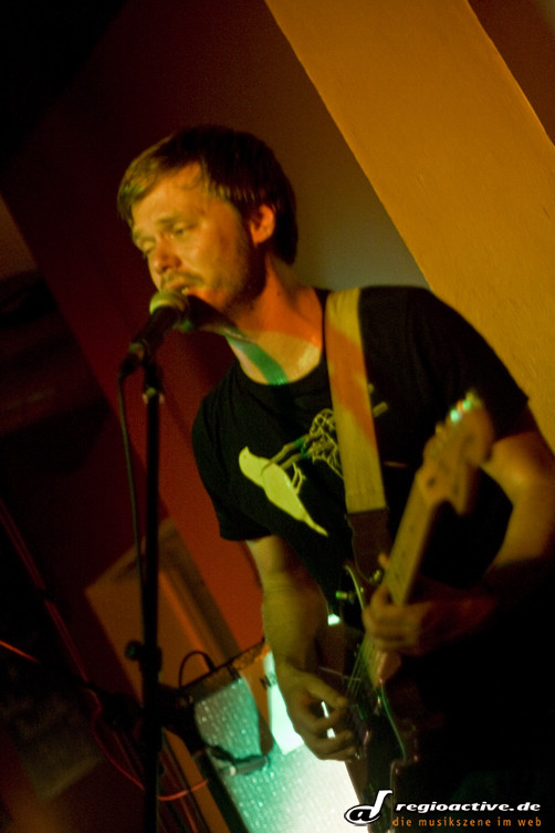 Clickclickdecker (live in Magdeburg, 2011)